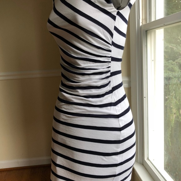 Striped stretch shift dress - Picture 3 of 7